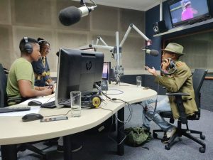 South Africa FM with Shadow Thwala
